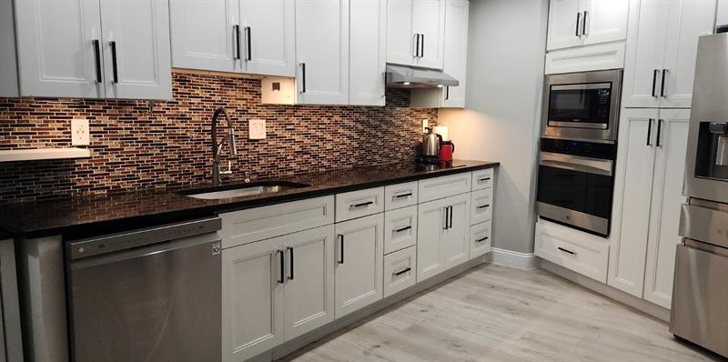 Image 3 of 23 For 8408 Trent Ct  D