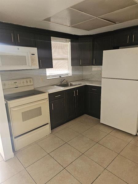 Image 8 of 9 For 101 41st St  10-a