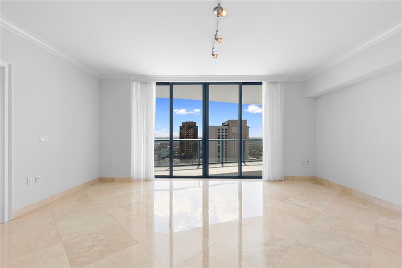 Image 23 of 32 For 333 Las Olas Way  2903