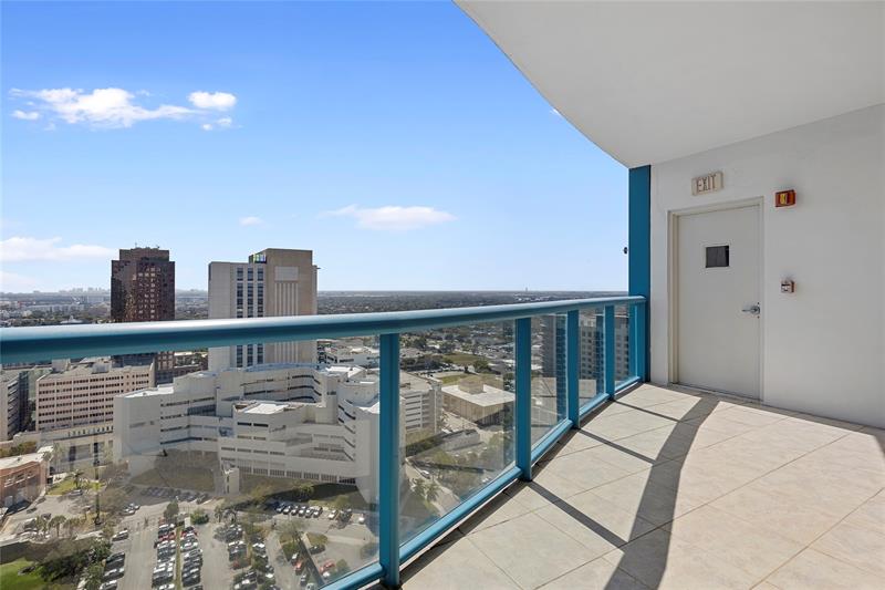 Image 26 of 32 For 333 Las Olas Way  2903