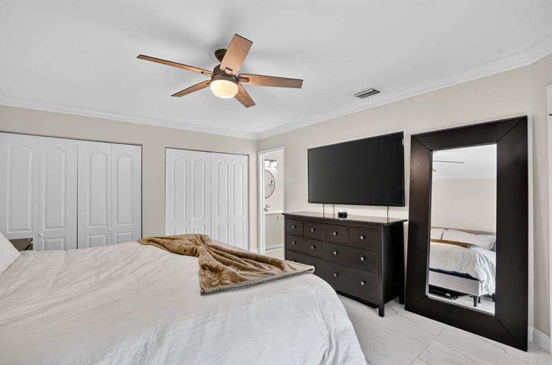 Image 22 of 27 For 8951 19th St  C