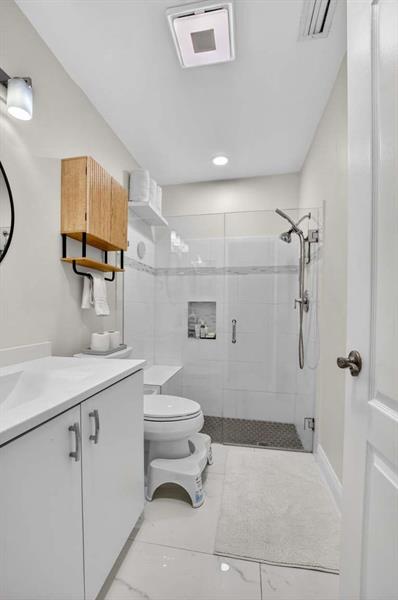 Image 25 of 27 For 8951 19th St  C