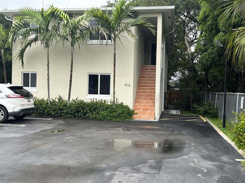 Details for 816 3rd St  2, Fort Lauderdale, FL 33311