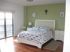 Image 16 of 33 For 2409 Ocean Blvd  427