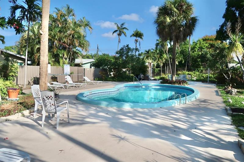 Image 12 of 14 For 110 20th Ave