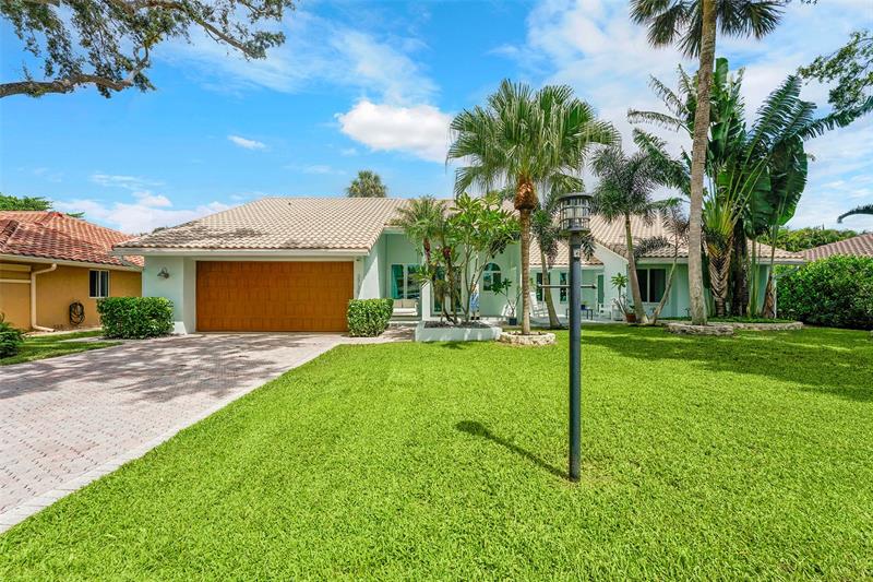Details for 2739 Oak Tree Ln, Fort Lauderdale, FL 33309