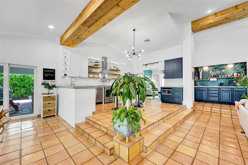 Image 15 of 57 For 2739 Oak Tree Ln