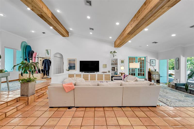 Image 9 of 57 For 2739 Oak Tree Ln