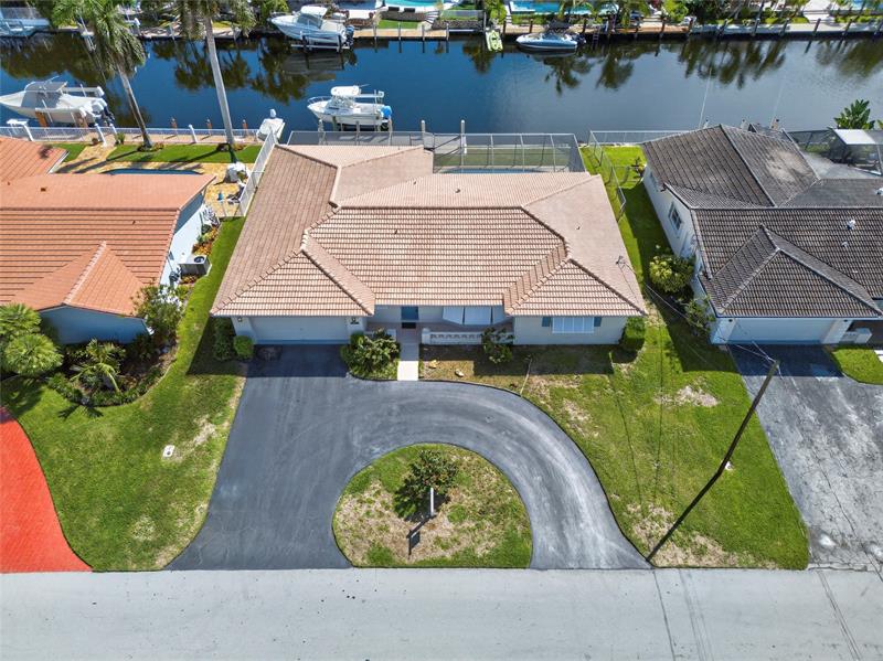 Image 3 of 49 For 630 6th Ave  