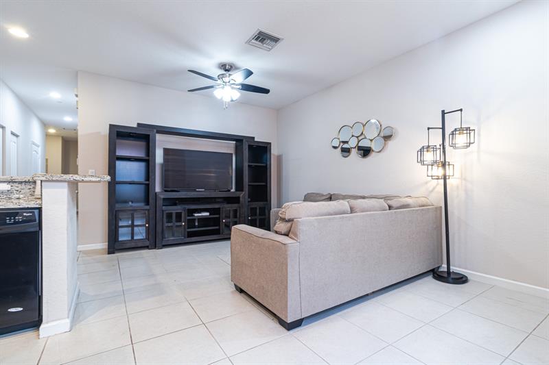Image 6 of 23 For 713 2 Terr  