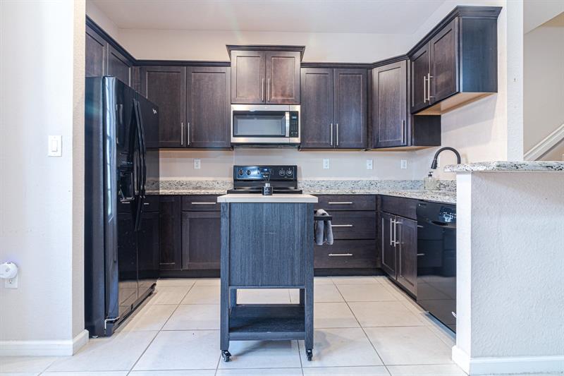 Image 7 of 23 For 713 2 Terr  