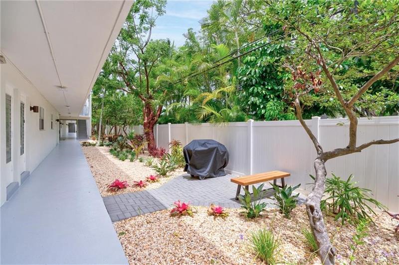 Image 16 of 45 For 1439 Ocean Blvd  108