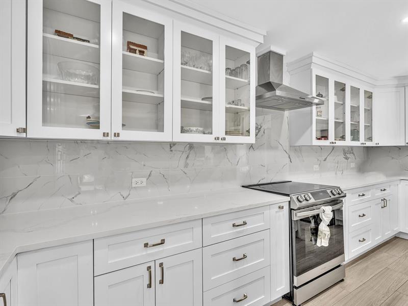 Image 15 of 38 For 9960 23rd St