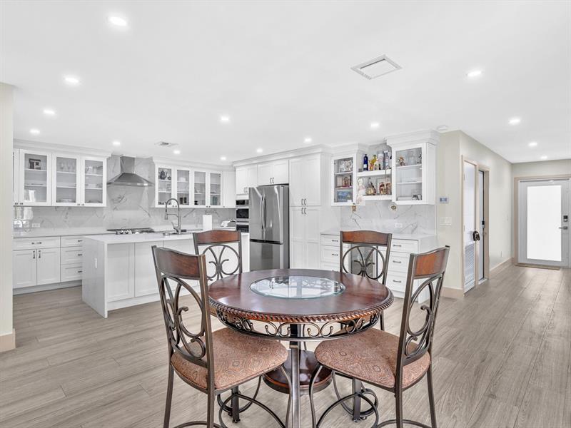 Image 19 of 38 For 9960 23rd St