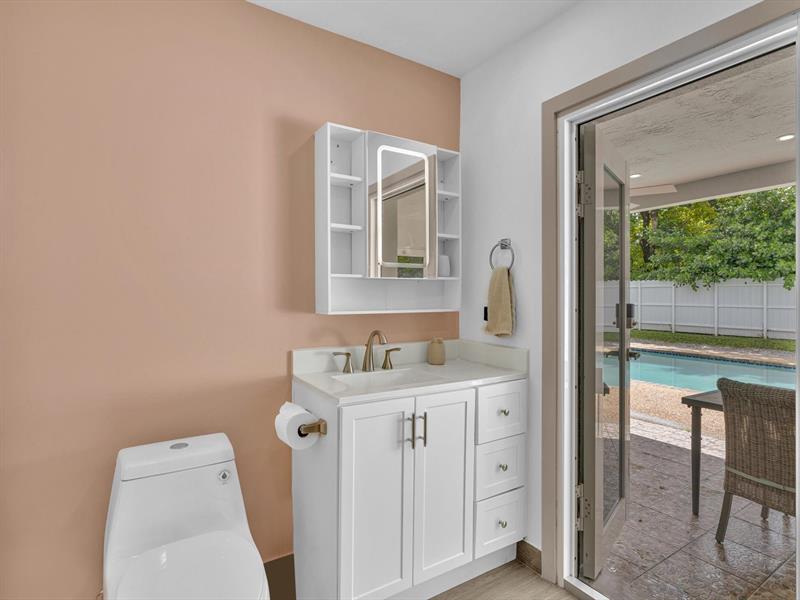 Image 22 of 38 For 9960 23rd St