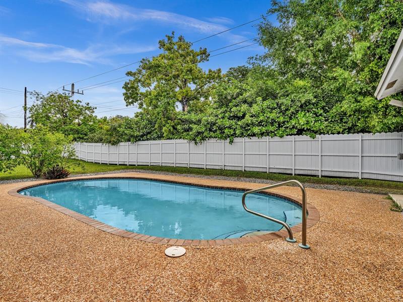 Image 24 of 38 For 9960 23rd St