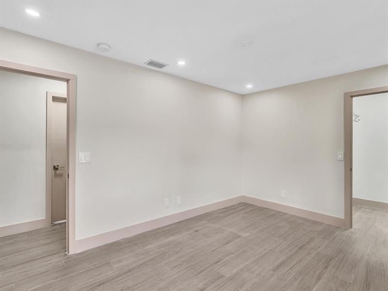 Image 33 of 38 For 9960 23rd St