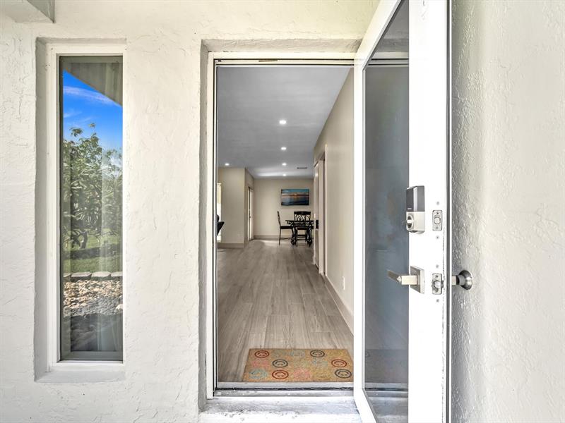 Image 4 of 38 For 9960 23rd St