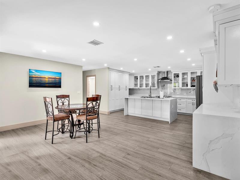 Image 8 of 38 For 9960 23rd St