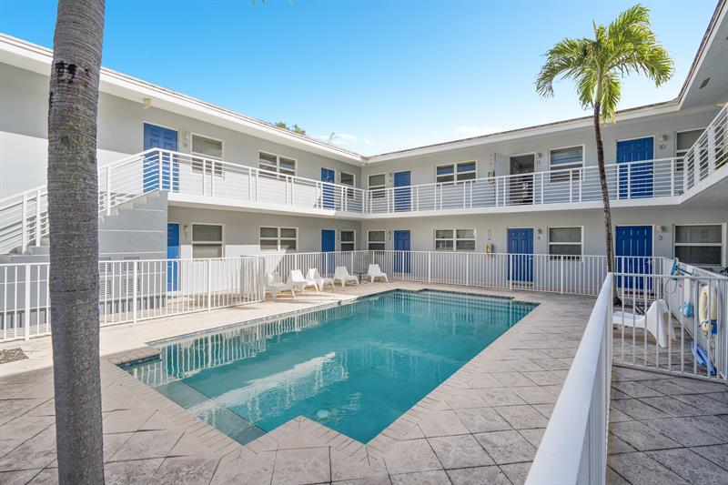 Image 18 of 22 For 416 15th Ave  14