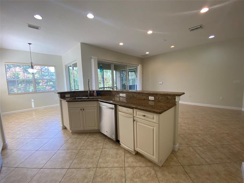 Image 14 of 65 For 8203 128th Ln  18-d