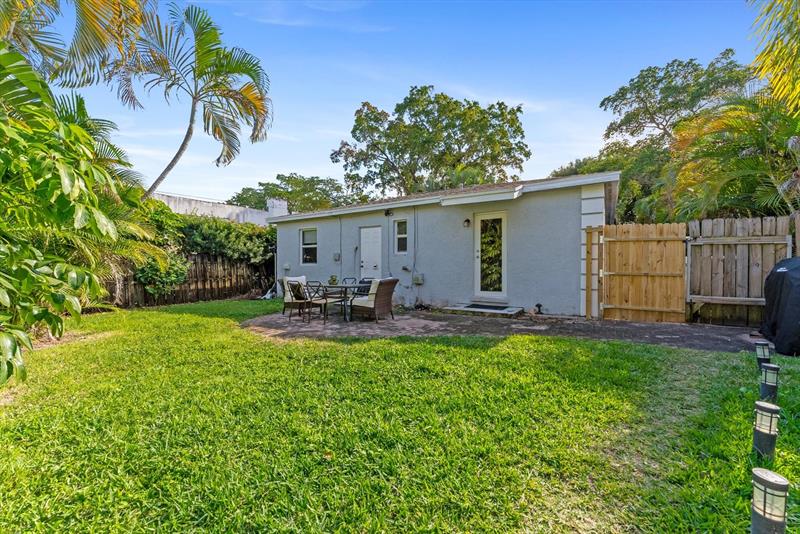 Details for 1013 Upland Rd, West Palm Beach, FL 33401