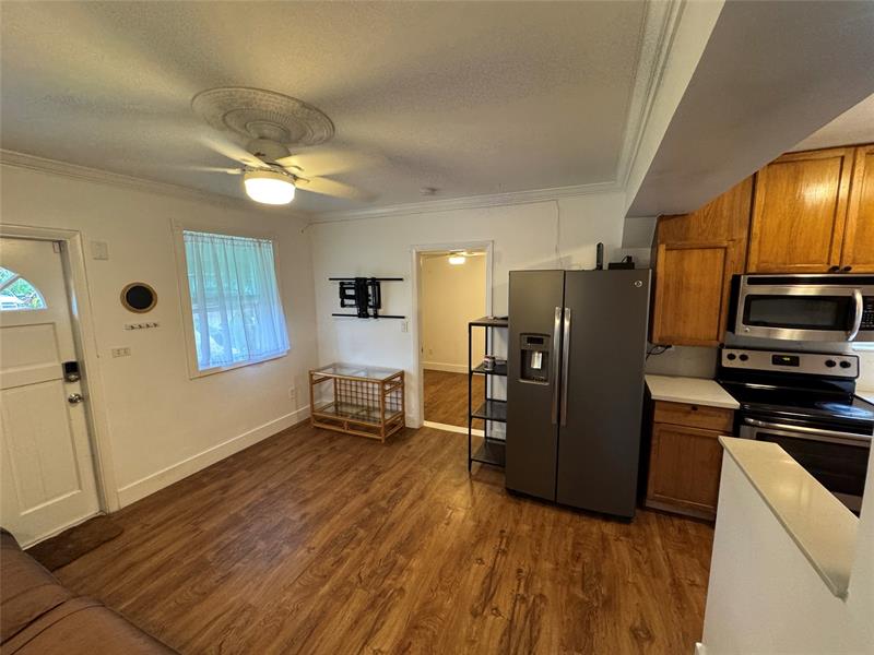 Image 6 of 14 For 5216 19th Ave