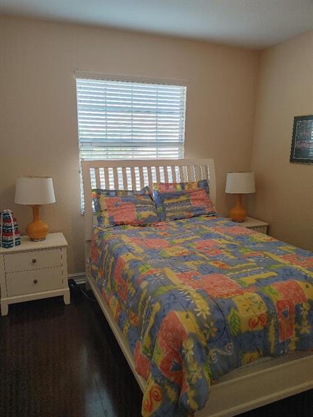 Image 18 of 34 For 8505 Serena Creek Ave