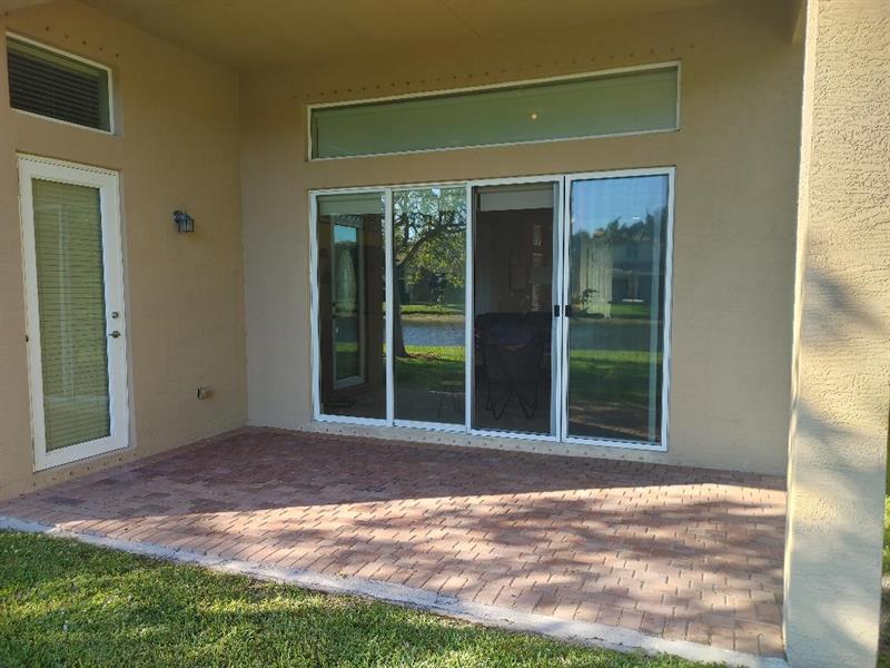 Image 25 of 34 For 8505 Serena Creek Ave