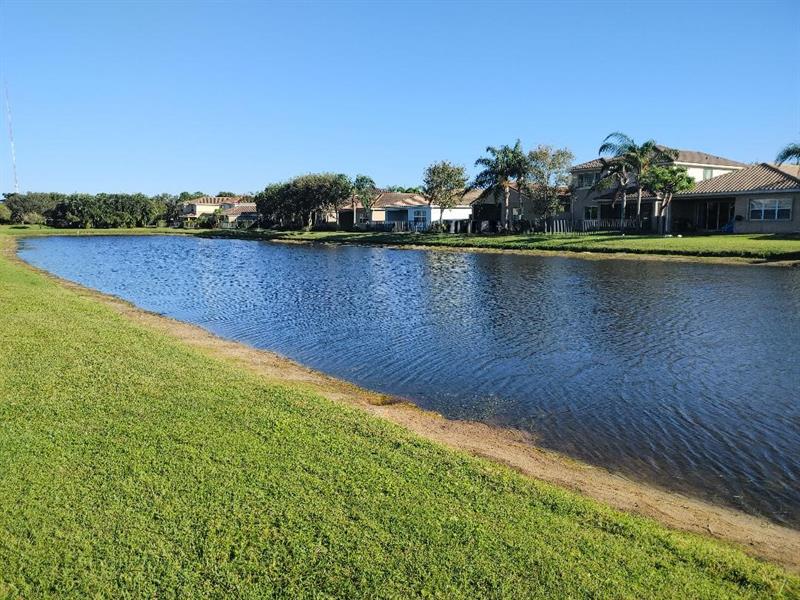 Image 26 of 34 For 8505 Serena Creek Ave