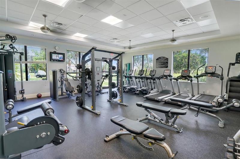 Image 32 of 34 For 8505 Serena Creek Ave