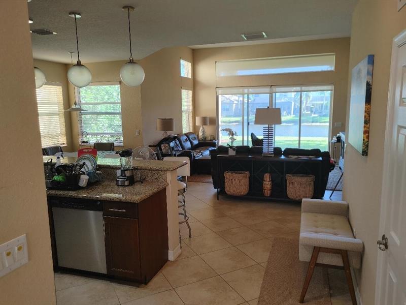 Image 8 of 34 For 8505 Serena Creek Ave