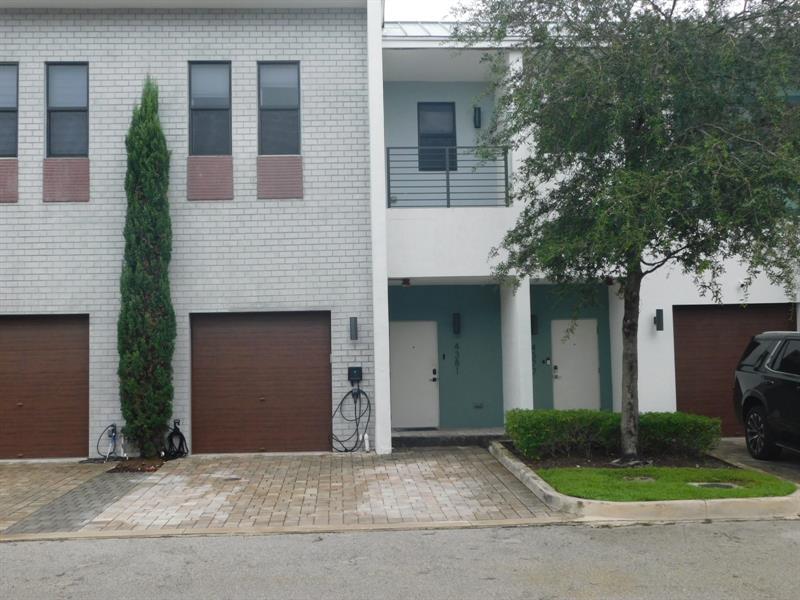 Image 39 of 46 For 4381 9th St  4381