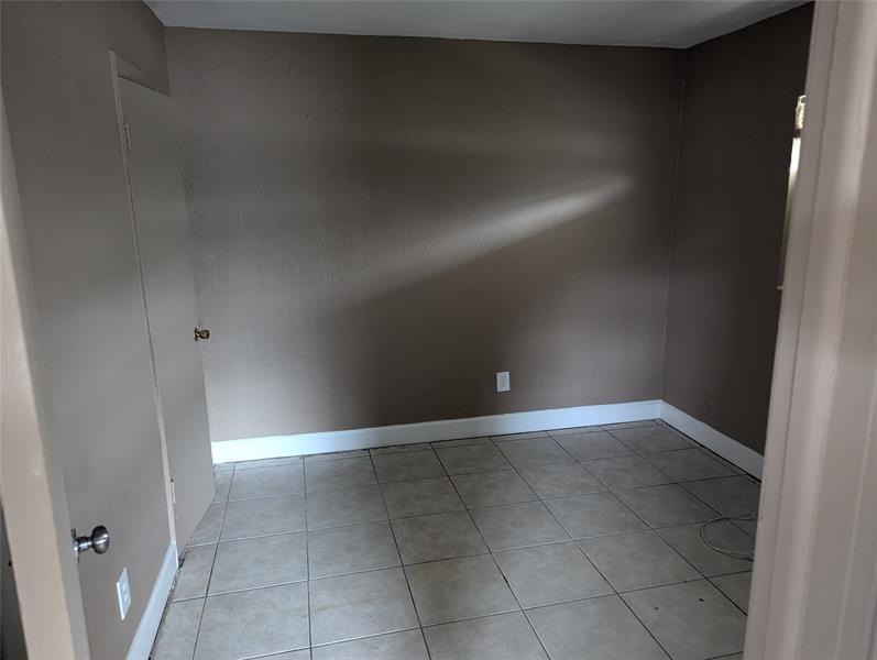 Image 3 of 15 For 2680 10th St  1