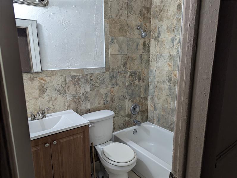 Image 4 of 15 For 2680 10th St  1