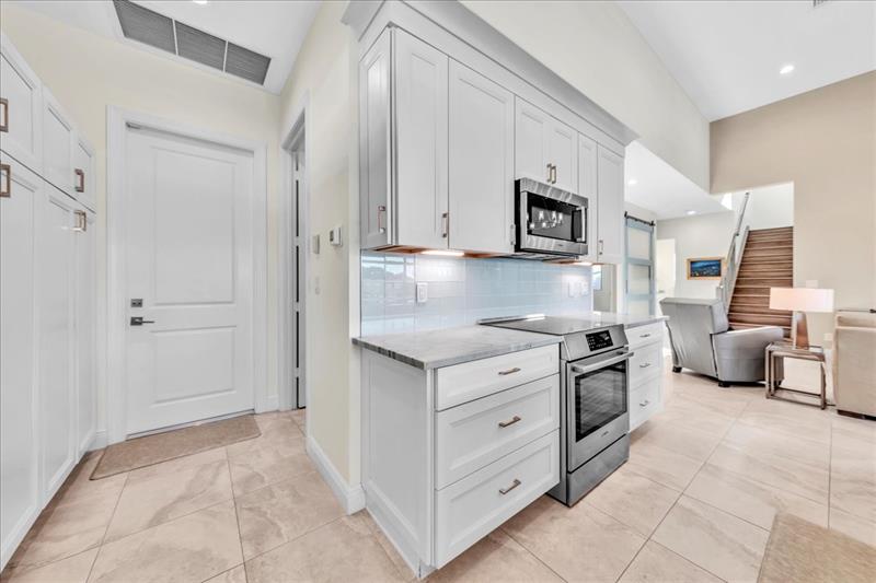 Image 15 of 75 For 5800 Vista Linda Ln