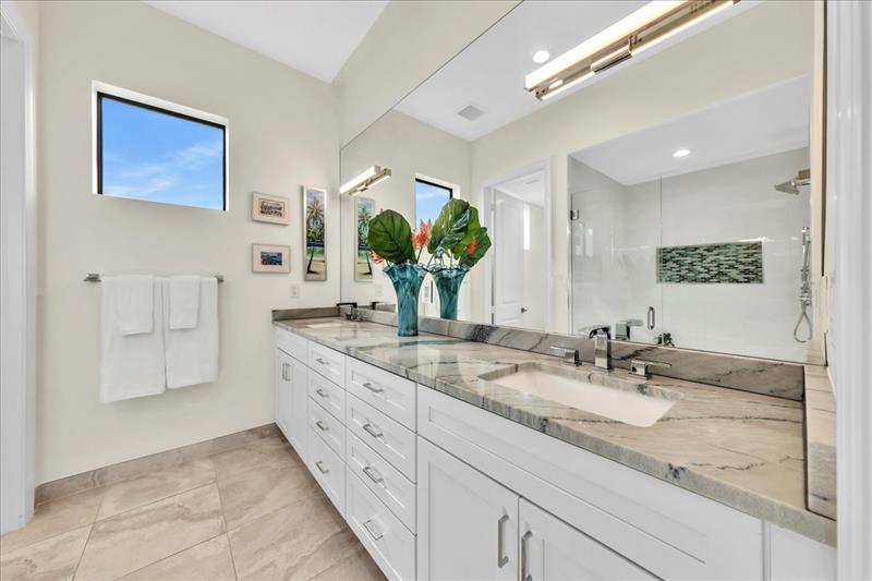 Image 29 of 75 For 5800 Vista Linda Ln