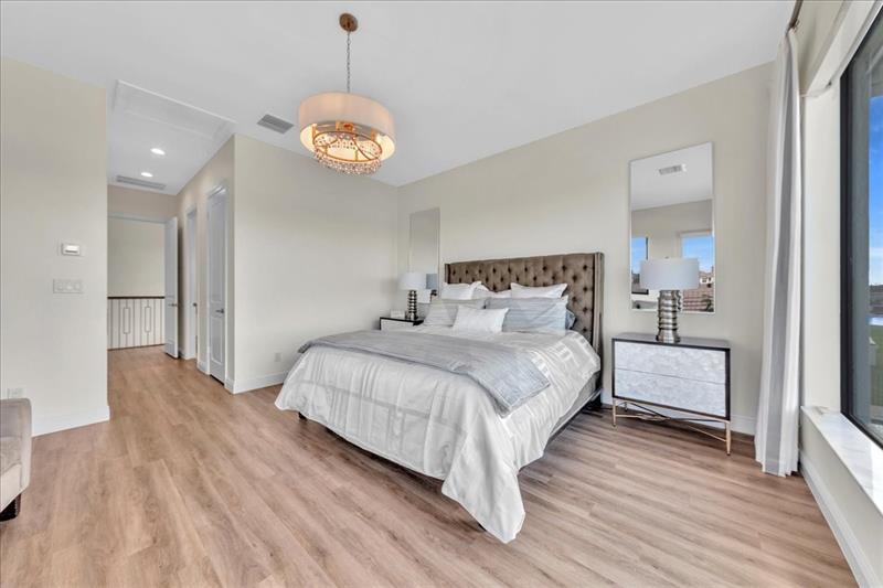 Image 37 of 75 For 5800 Vista Linda Ln