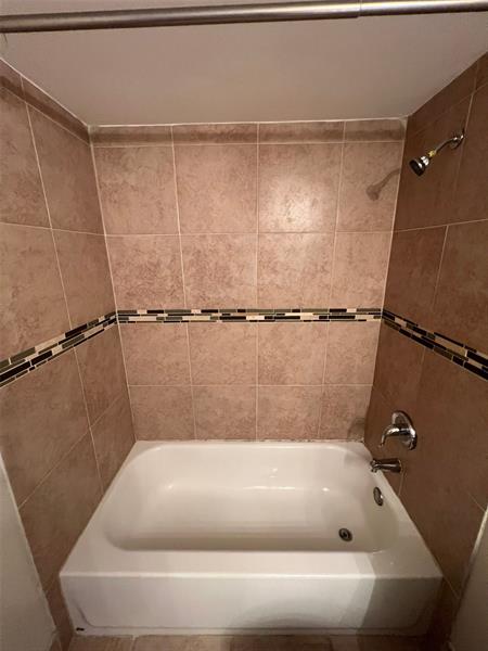 Image 13 of 19 For 16851 23rd Ave  A-219