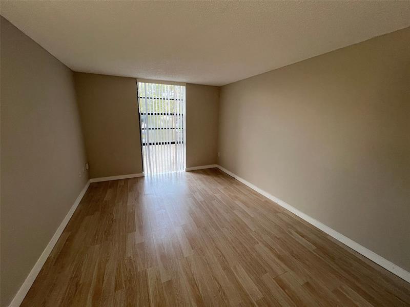 Image 15 of 19 For 16851 23rd Ave  A-219