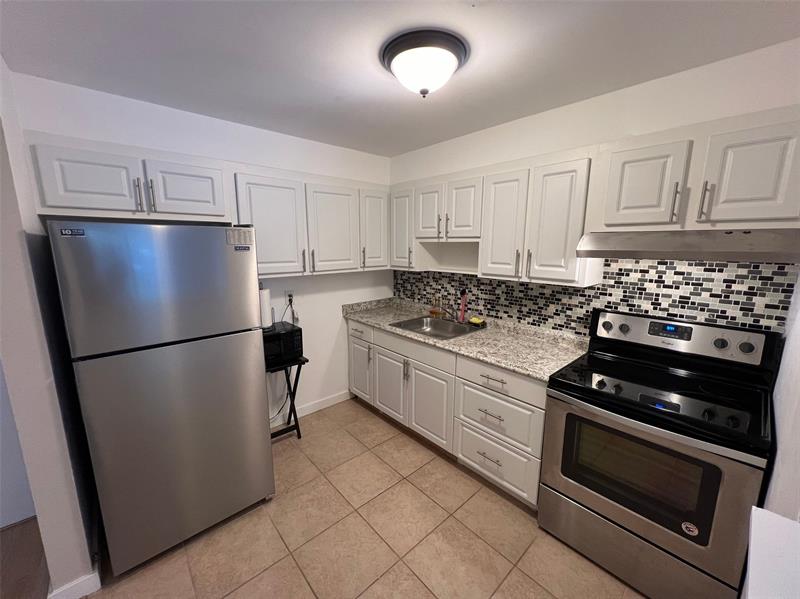 Image 5 of 19 For 16851 23rd Ave  A-219