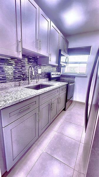 Image 9 of 9 For 11718 1st Ave