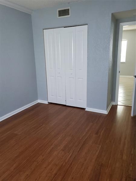 Image 9 of 18 For 2660 8th Ave  302