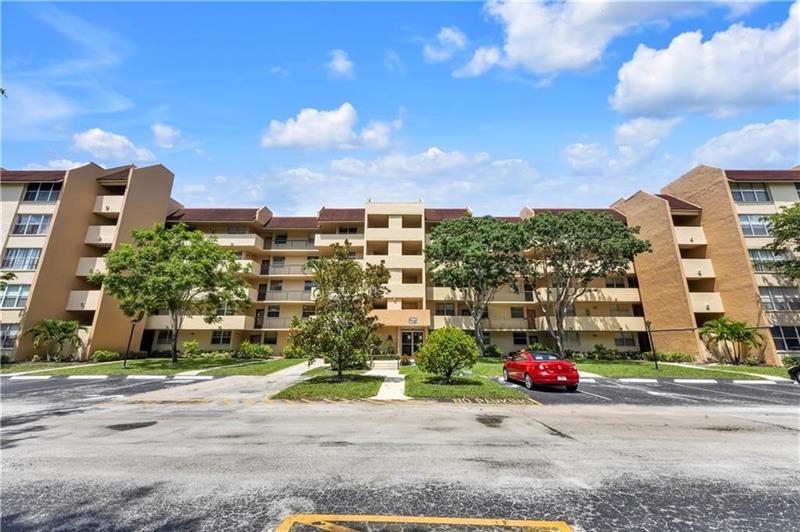 Image 3 of 28 For 7080 Environ Blvd  522