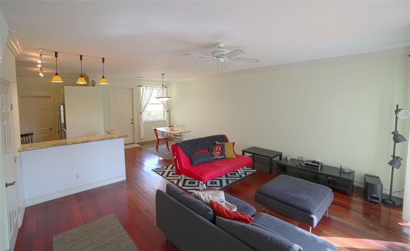 Image 7 of 22 For 836 4th Ct  