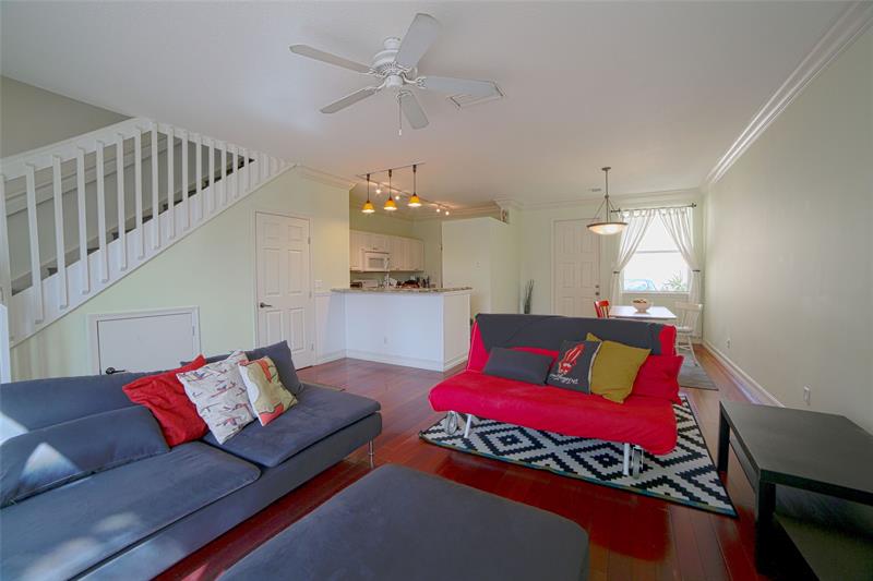 Image 8 of 22 For 836 4th Ct  