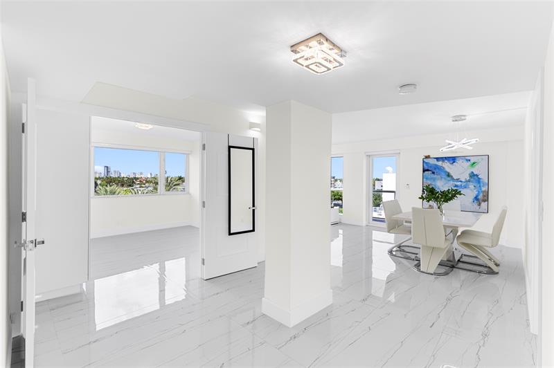 Image 21 of 35 For 3000 Holiday  606