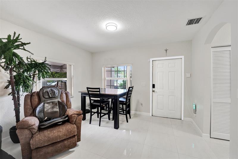 Image 40 of 99 For 1660 29th Ave