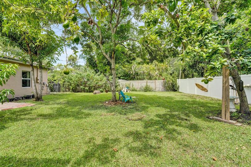 Image 63 of 99 For 1660 29th Ave