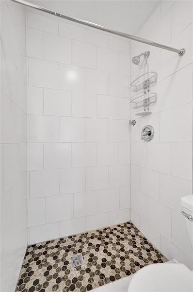 Image 70 of 99 For 1660 29th Ave